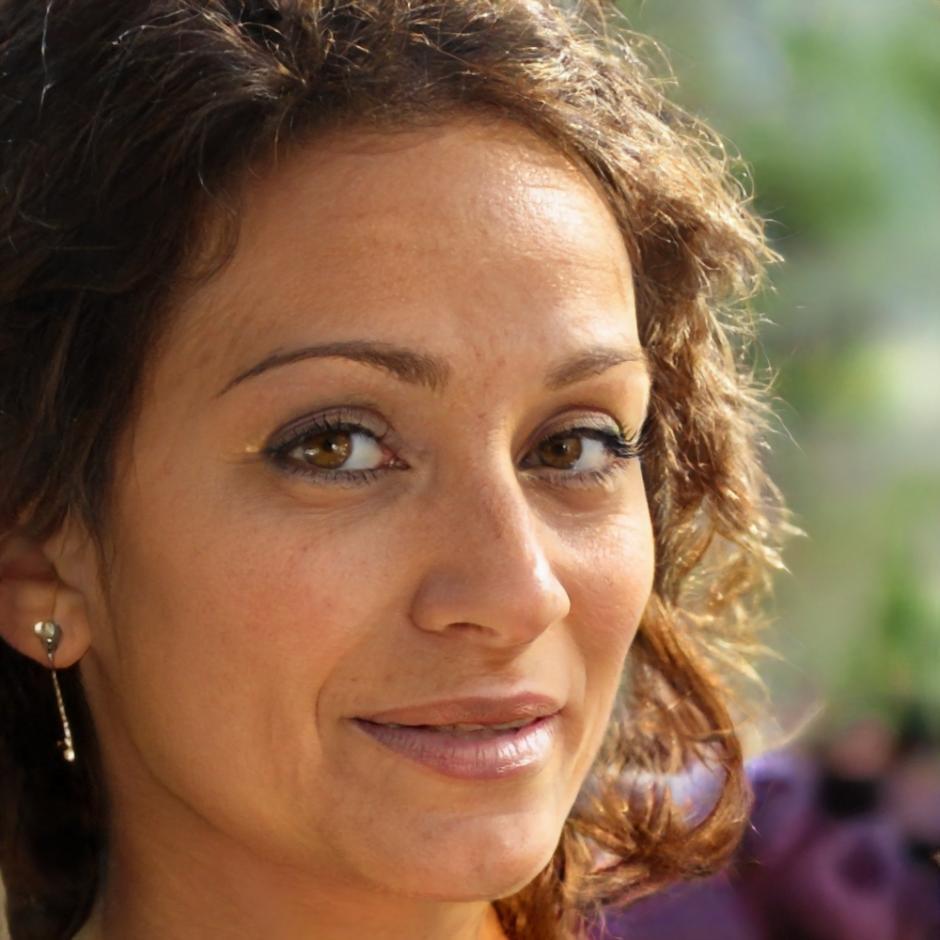 Portrait von Jennifer Schmidt